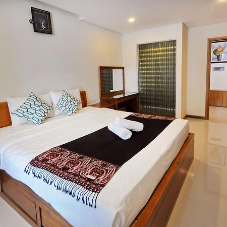 Holi Beach Hotel & Apartments Нячанг Екстер'єр фото
