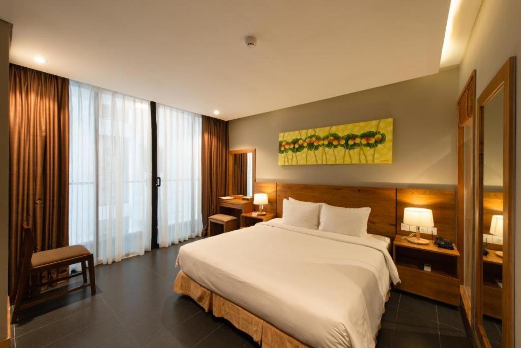 Holi Beach Hotel & Apartments Нячанг Екстер'єр фото