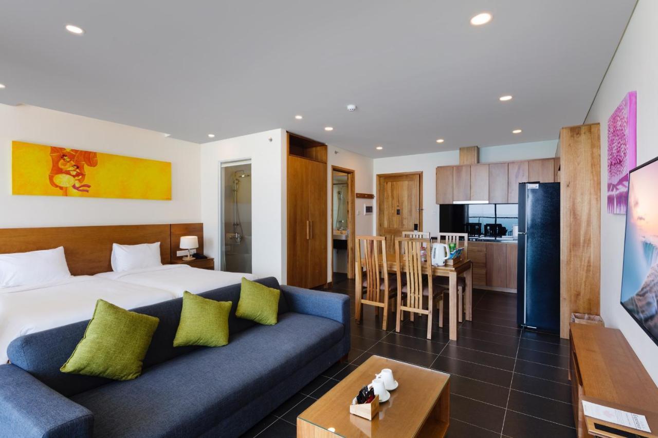 Holi Beach Hotel & Apartments Нячанг Екстер'єр фото