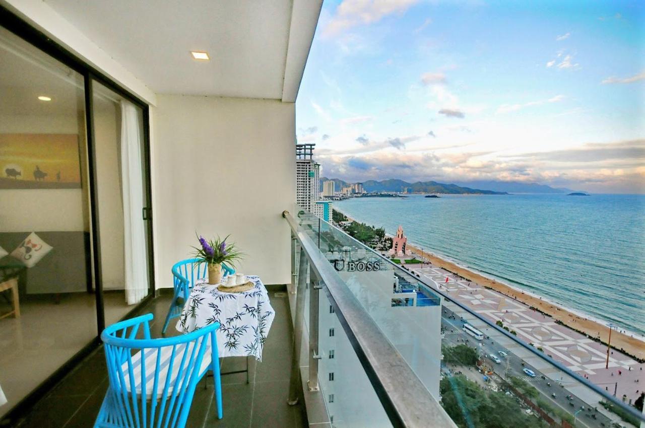 Holi Beach Hotel & Apartments Нячанг Екстер'єр фото
