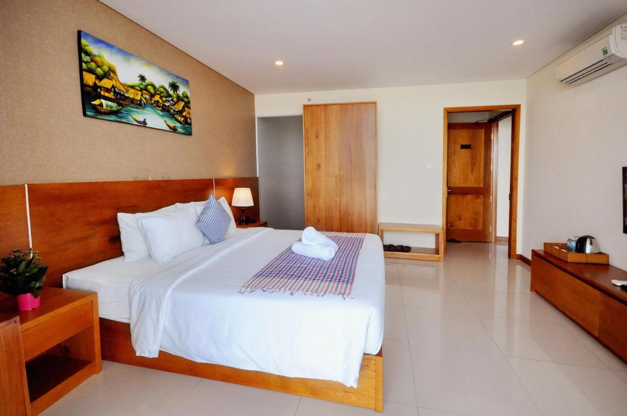 Holi Beach Hotel & Apartments Нячанг Екстер'єр фото
