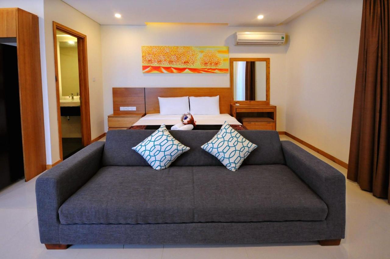 Holi Beach Hotel & Apartments Нячанг Екстер'єр фото