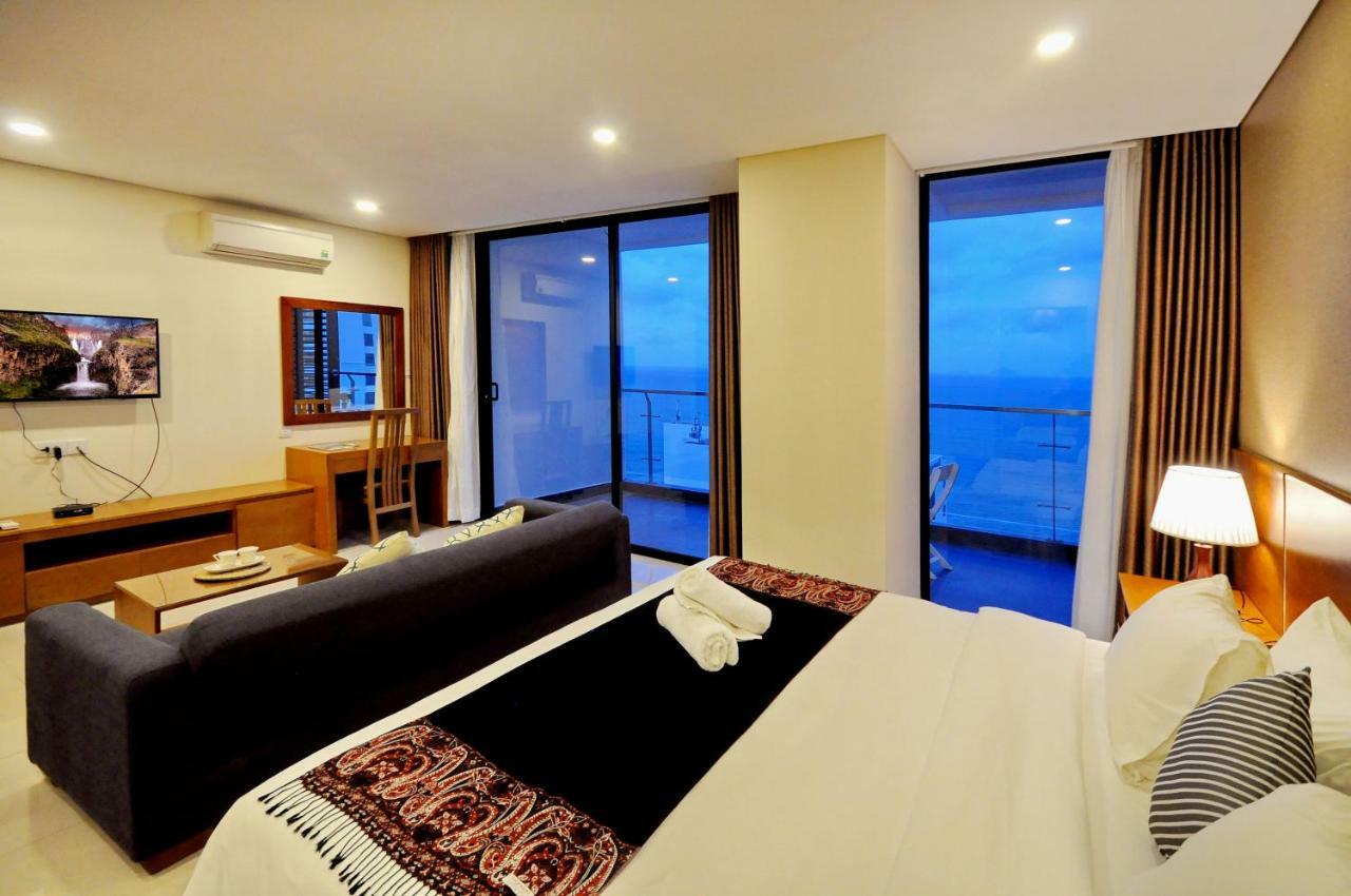 Holi Beach Hotel & Apartments Нячанг Екстер'єр фото