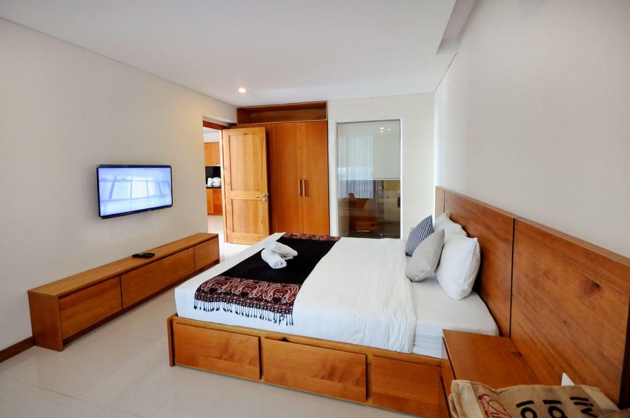 Holi Beach Hotel & Apartments Нячанг Екстер'єр фото